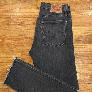 Levis Gray Wedgie Skinny Jeans size 27